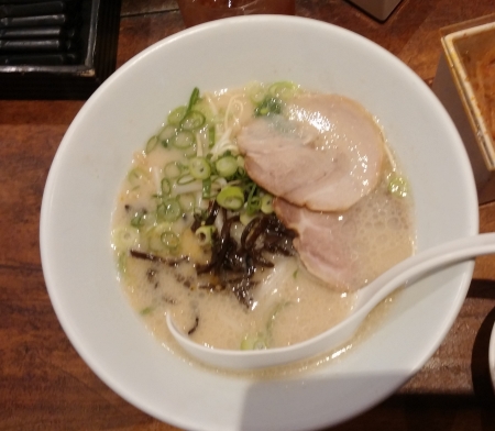 モニター　一風堂の白丸ラーメン