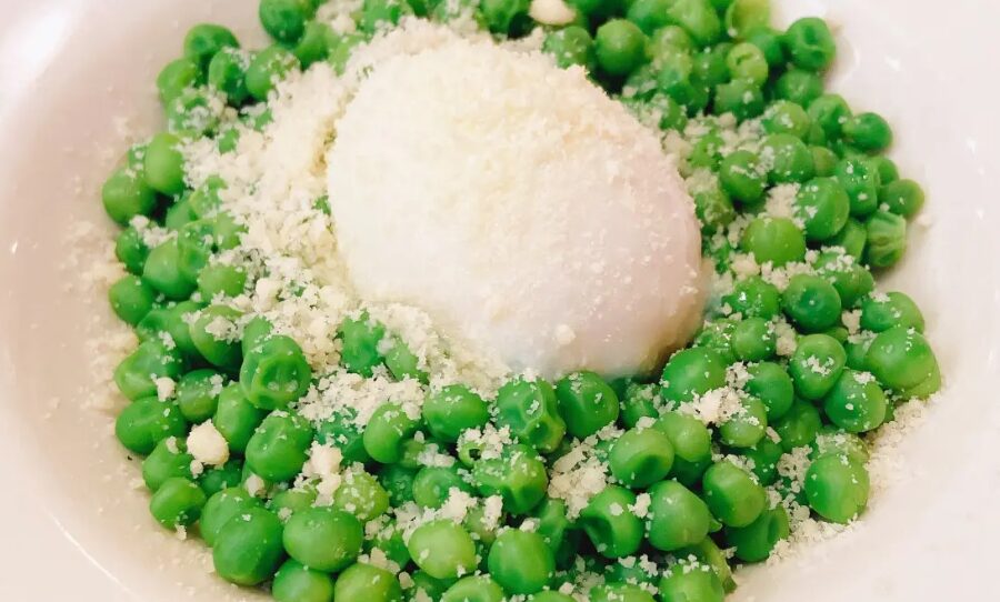 サイゼリヤでワイン！No 2青豆サラダ