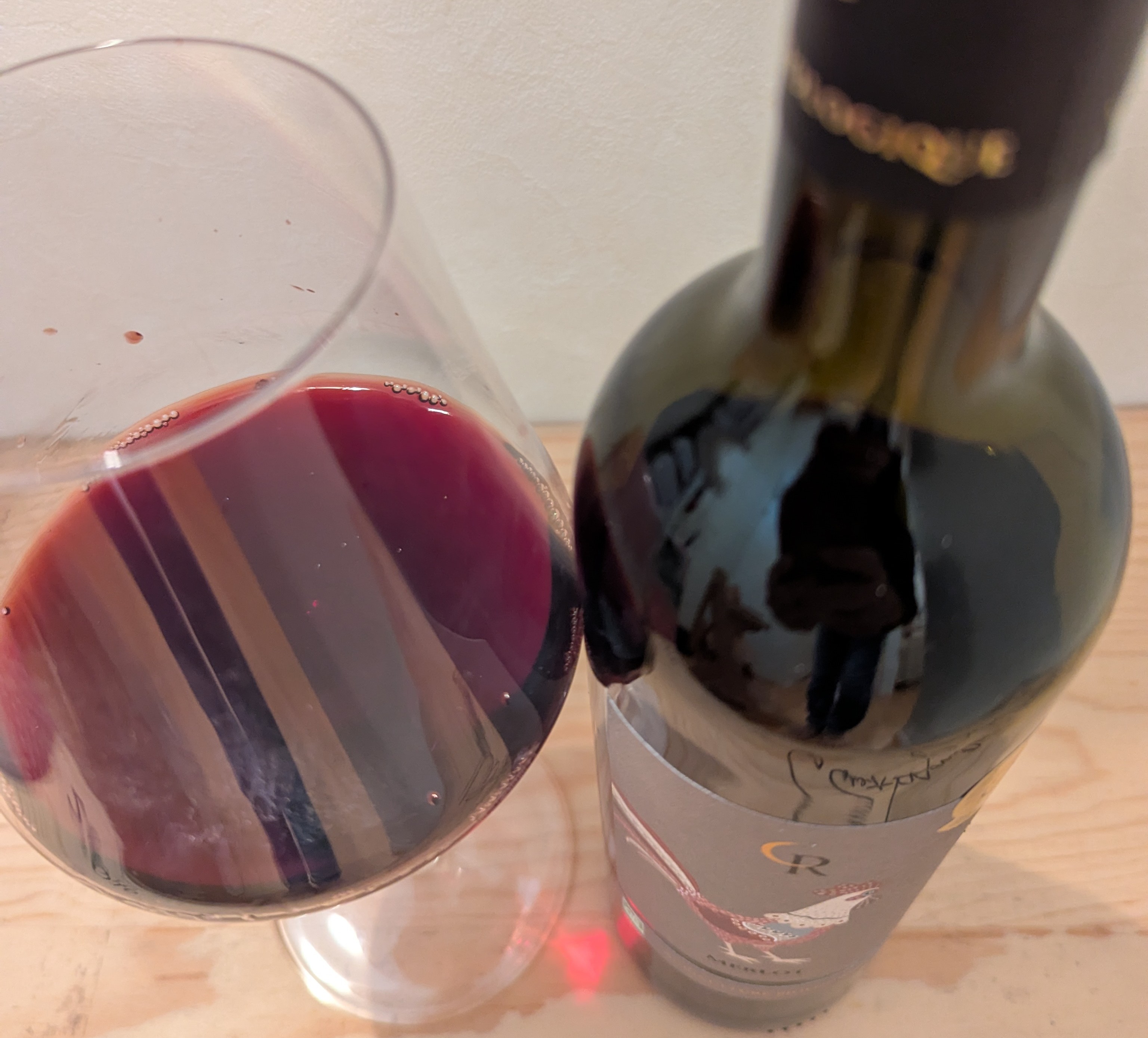 CRメルロー　ボトルとグラス（上から）