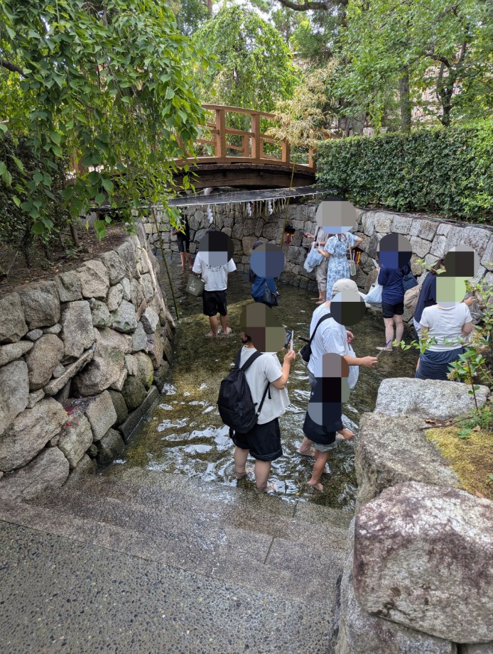 京都旅行　北野天満宮　御手洗足つけ2